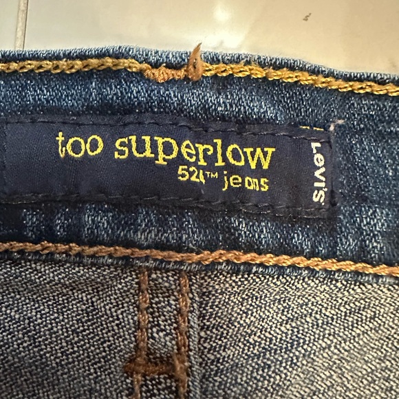 Levis Strauss & Co. Too Super Low 524 Jeans Women 1 (S/C) Boot Cut. - Picture 3 of 5